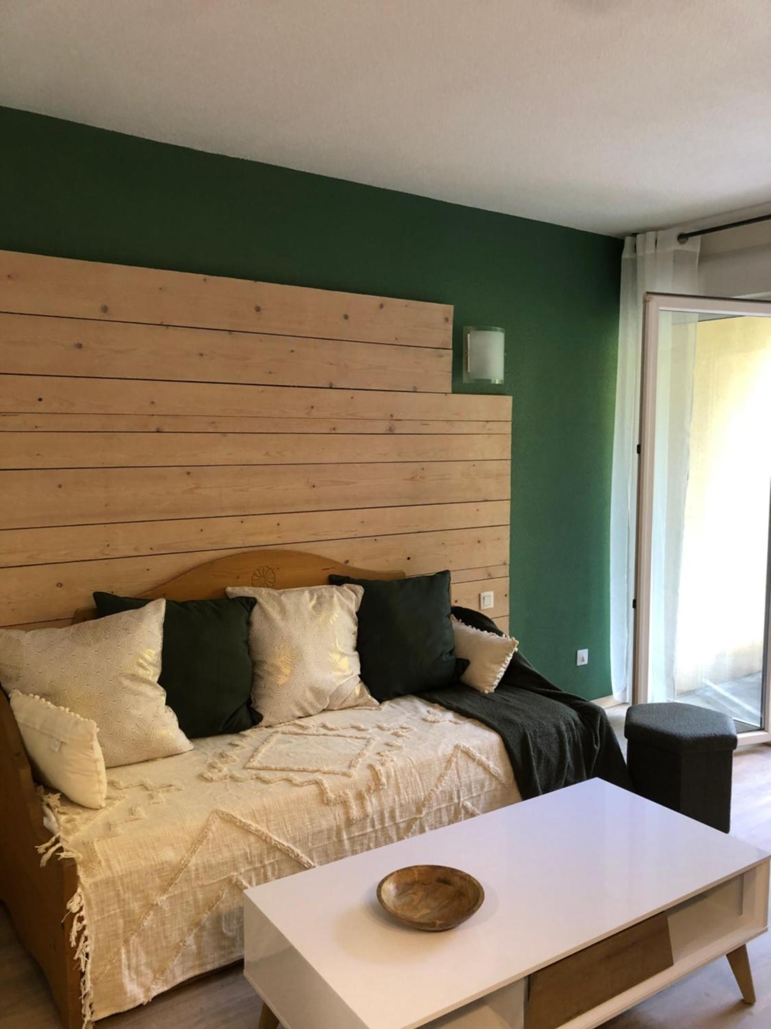 Appart T 3 Bagneres-De-Luchon Vue Montagne - Piscine Mi Juin Exterior foto